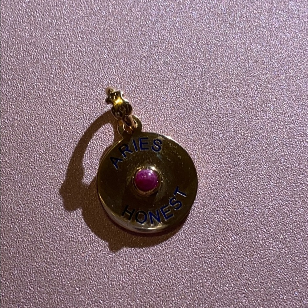 Vermail Zodiac tous pendant